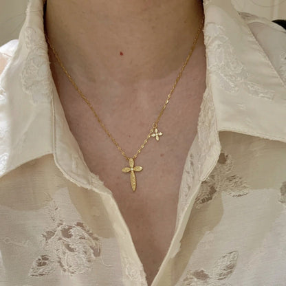 Collar de cruz de hielo de Mush, luz de iglesia, lujo, minoría, alto grado, femenino