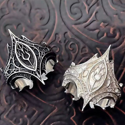 Kreativer, trendiger, personalisierter neuer Vintage-Ring