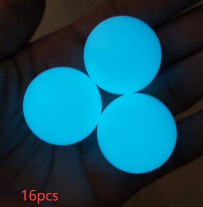 Bolas adhesivas luminosas para pared, juegos de fiesta en casa, juguetes novedosos que brillan en la oscuridad, juguete de descompresión para apretar.