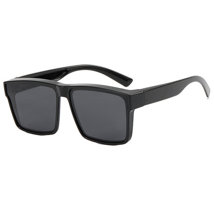 Gafas de sol polarizadas para hombres y mujeres que pueden usar gafas para miopía