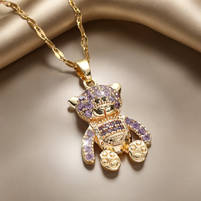 Collar de lujo con colgante de oso y circonitas