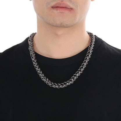 Collar de cadena de quilla vintage con giro de plata antigua para hombre, collar de acero de titanio